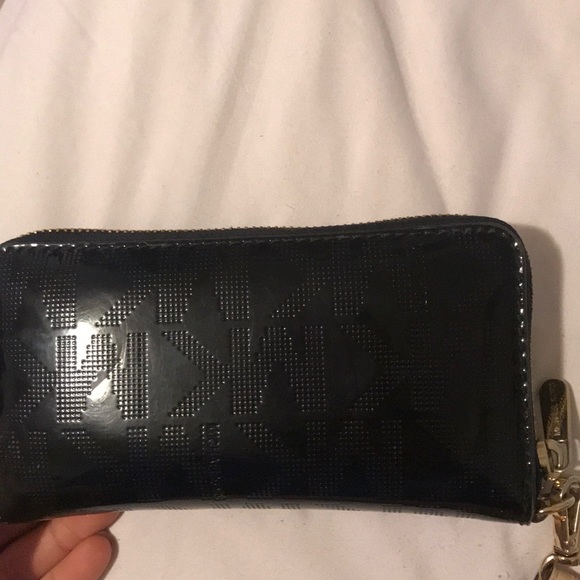 Michael kors wallet - Picture 4 of 6